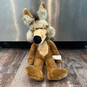 Vintage 1993 Wile E Coyote Warner Bros 20” Plush